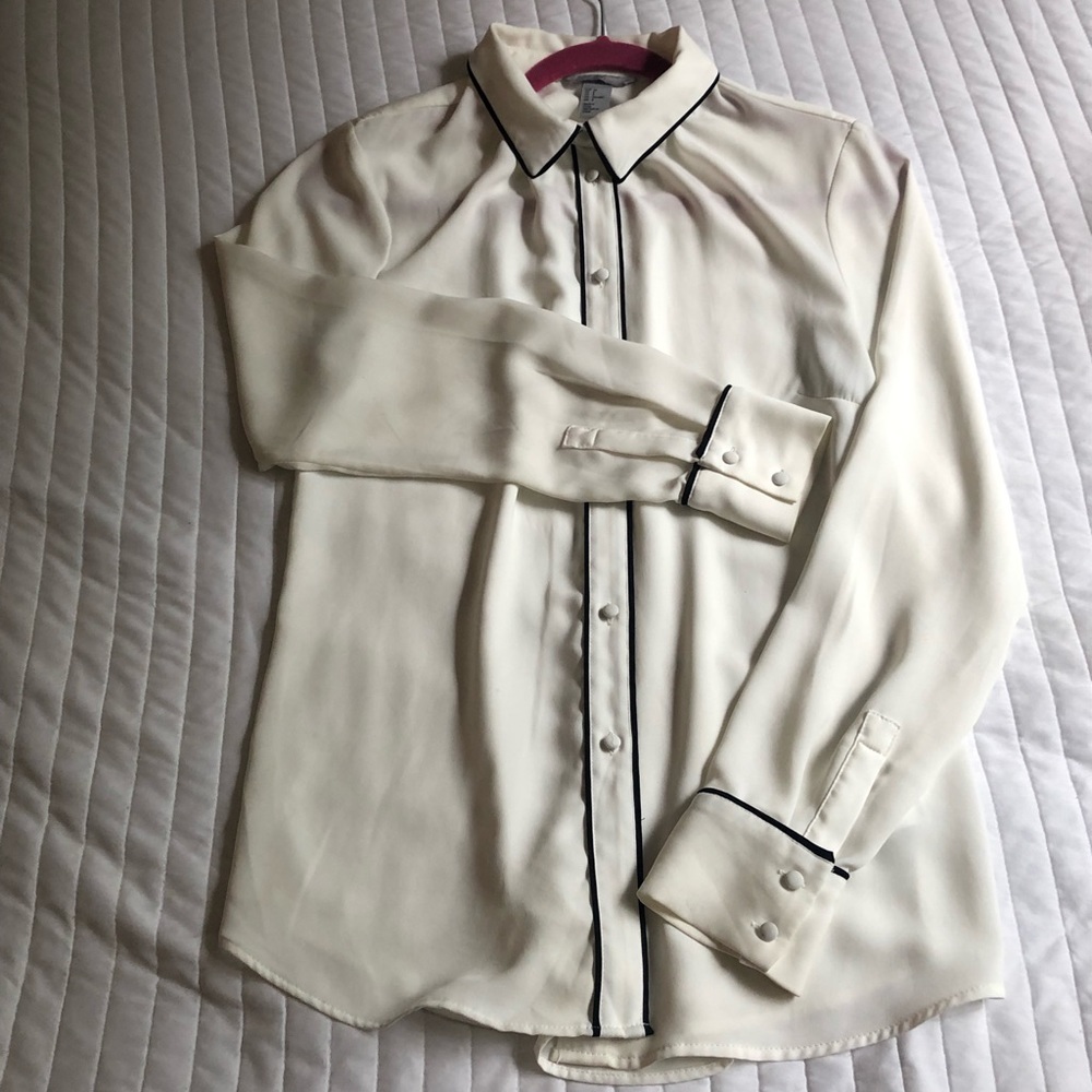 White button down blouse
